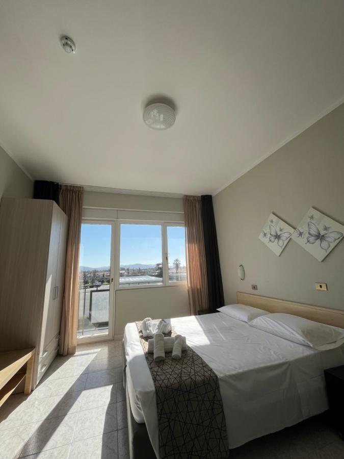 Hotel Letizia Follonica Exteriér fotografie
